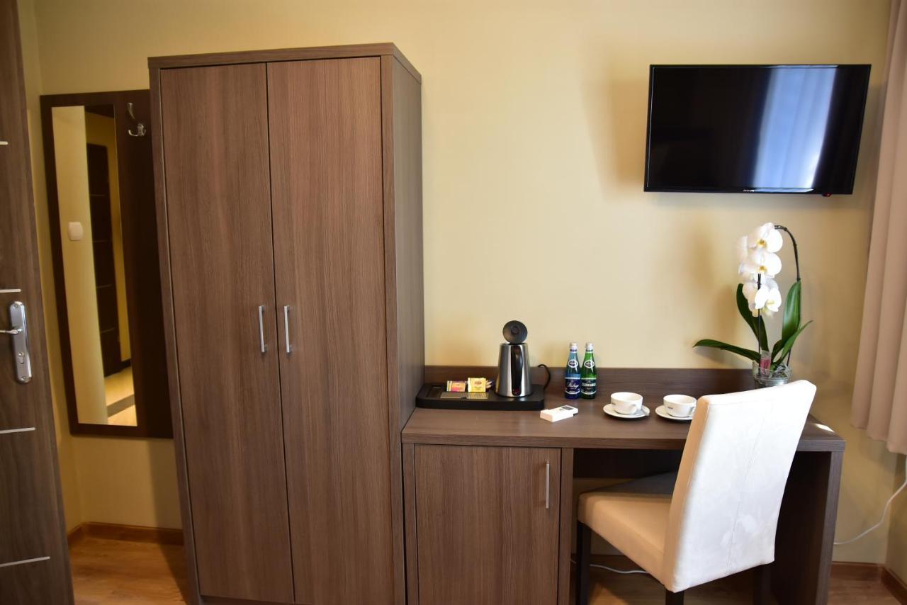 Pokoje Restauracja Lech Strzalkowo Ngoại thất bức ảnh